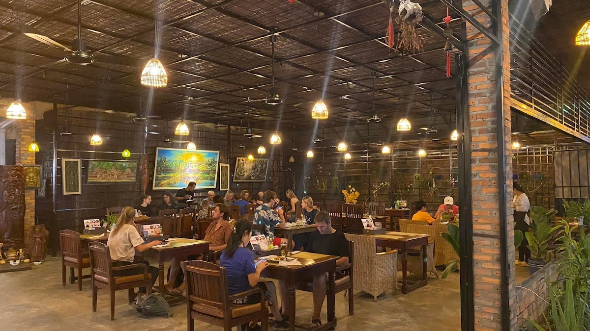 Madam Moch Khmer Restaurant